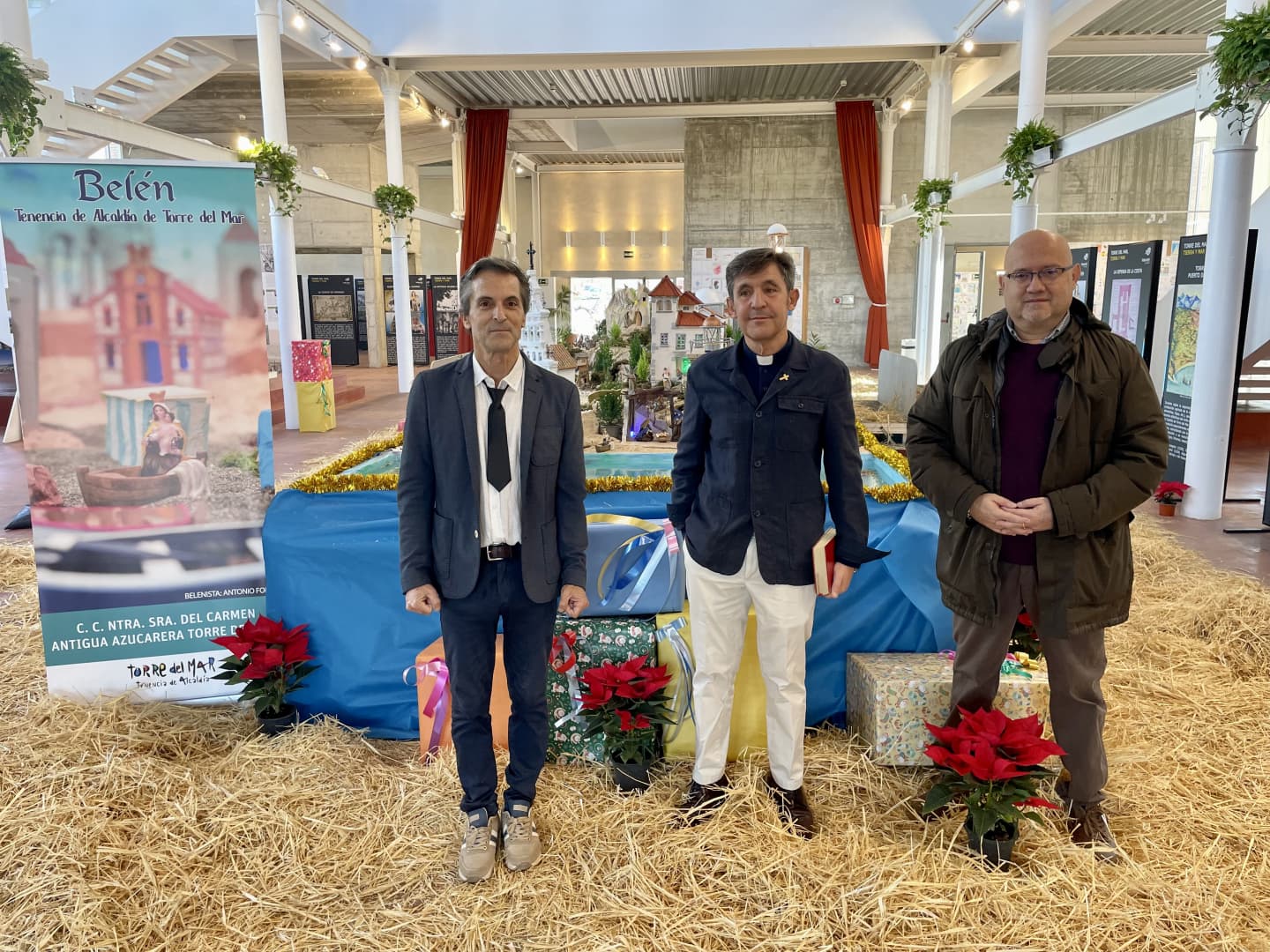 Torre del Mar inaugura su tradicional Belén de Navidad con más de 50 metros y 1.000 figuras