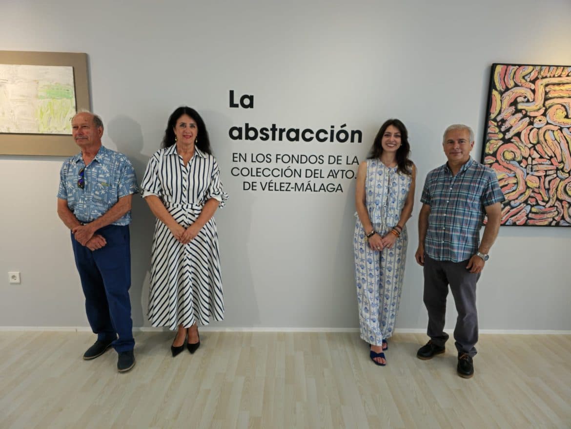 El Centro de Arte Contemporáneo de Vélez-Málaga acoge desde este viernes una exposición de artistas locales con obras procedentes del patrimonio municipal